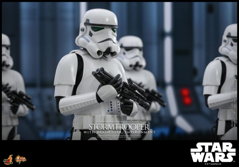 Hot Toys 1/6th - Stormtrooper - Image 4