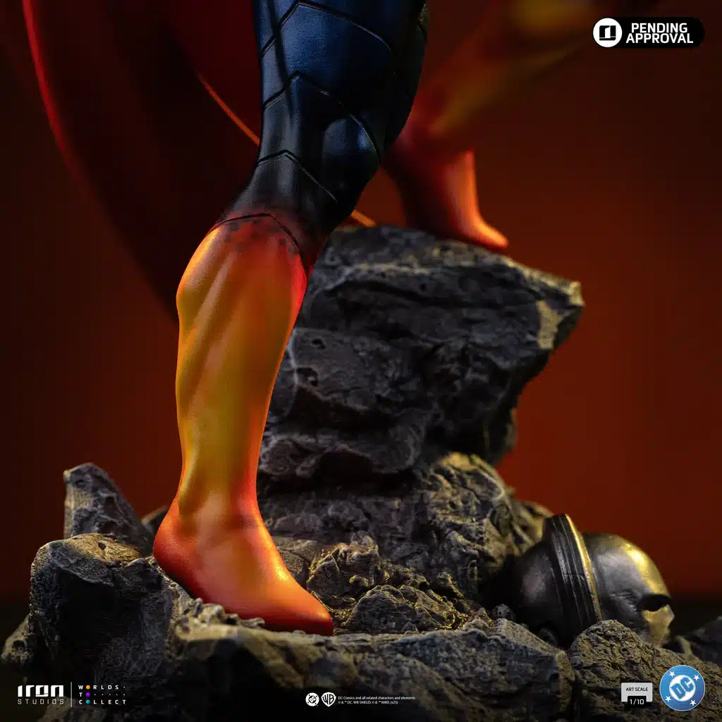 Superman Absolute – DC Comics - Art Scale 1/10 - Image 12